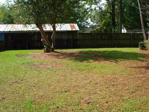 108 E D St, Erwin, NC 28339 photo 7