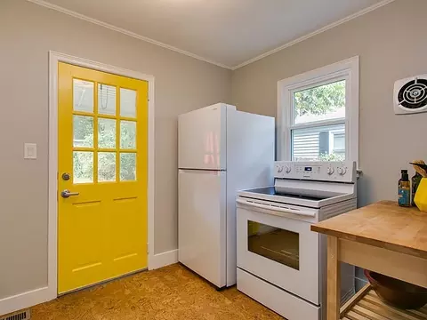 108 Gresham Ave, Durham, NC 27704 photo 12