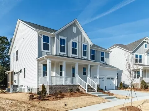 1656 Highpoint St, Wake Forest, NC 27587 photo 2