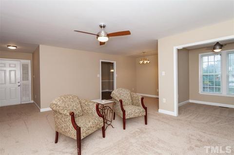 237 Cross Current Ln, Raleigh, NC 27610 photo 4