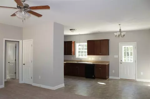 188 Jon Dr, Smithfield, NC 27577 photo 3