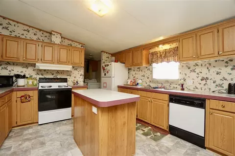 95 Foxfire Dr, Henderson, NC 27537 photo 5