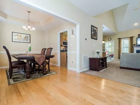 164 Peacemaker Ln, Smithfield, NC 27577 photo 2