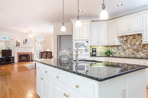 111 Windfall Ct, Cary, NC 27518 photo 11