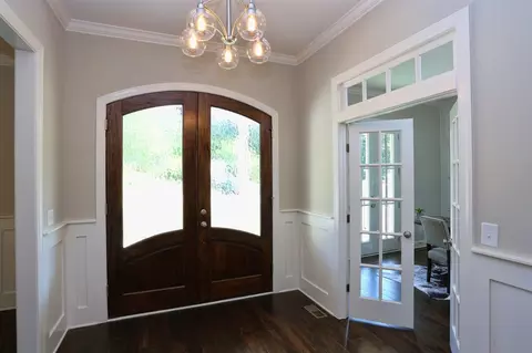 116 Crestview Rd, Raleigh, NC 27609 photo 2
