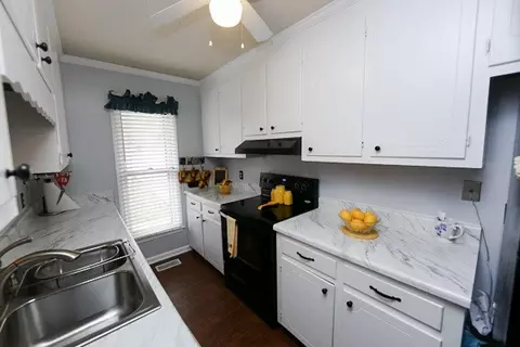 111 Bainbridge Cir, Garner, NC 27529 photo 5