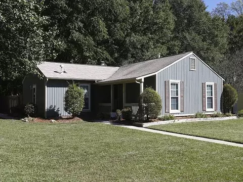 1810 Spring Dr, Garner, NC 27529 photo 1