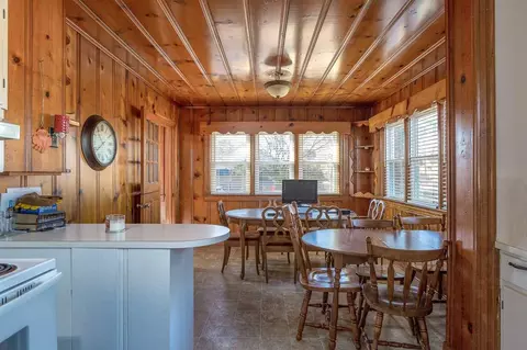 406 N Johnson St N, Benson, NC 27504 photo 17