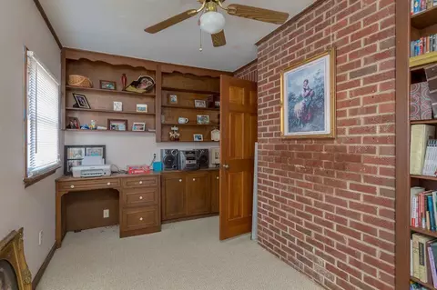 406 N Johnson St N, Benson, NC 27504 photo 11