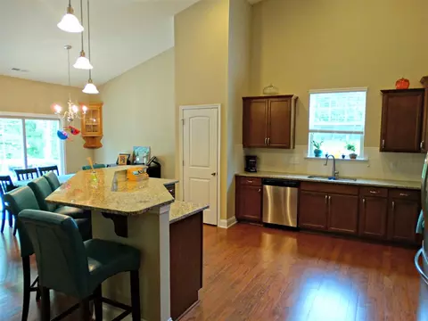 106 Knoll Ct, Garner, NC 27529 photo 3
