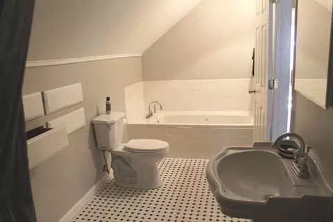 91 Cliffside Dr, Bracey, VA 23919 photo 9
