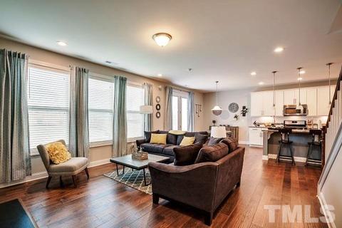 226 Crisp Rd, Durham, NC 27713 photo 2