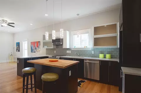207 E Geer St, Durham, NC 27701 photo 8