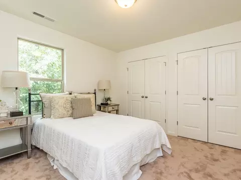 22 Rochambeau Ct, Durham, NC 27704 photo 11