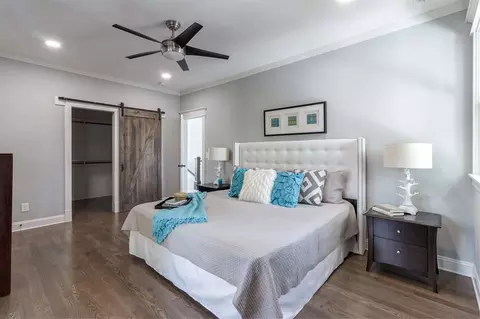 605 E Markham Ave, Durham, NC 27701 photo 17