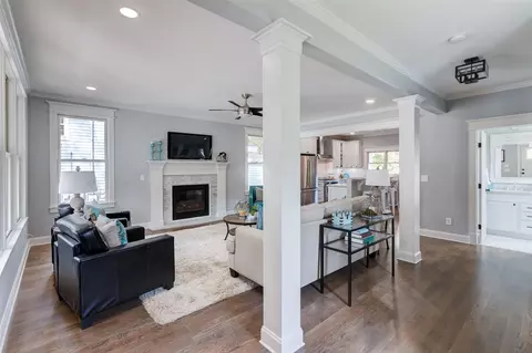 605 E Markham Ave, Durham, NC 27701 photo 4