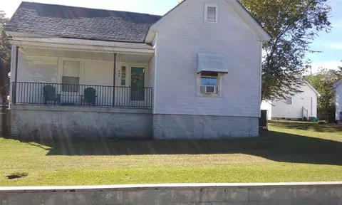 405 W K St, Erwin, NC 28339 photo 1