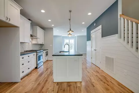 8 Premier Ct, Durham, NC 27713 photo 1