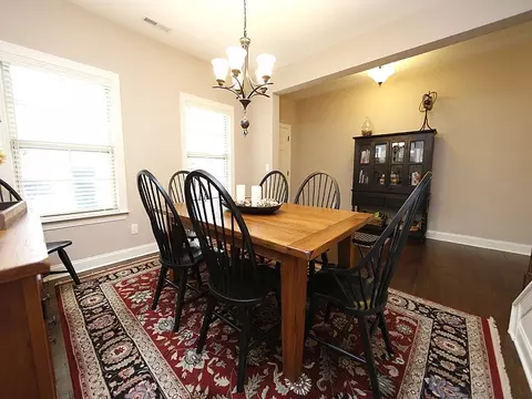 829 Poplar St, Durham, NC 27703 photo 3