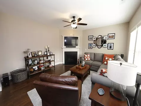 829 Poplar St, Durham, NC 27703 photo 7