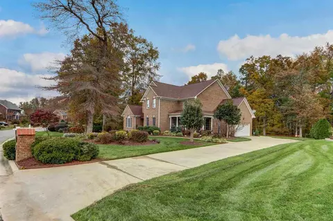 1010 Georgetowne Dr, Elon, NC 27244 photo 3