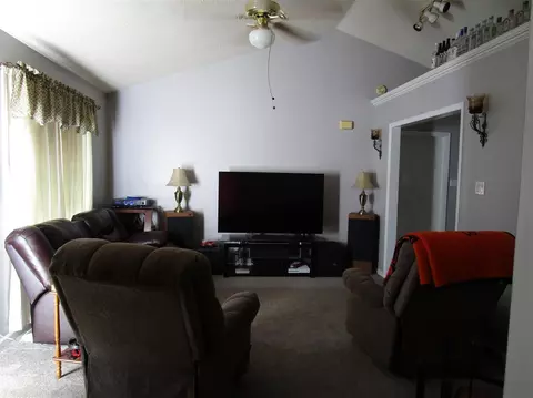 116 Mary Michael Ln, Benson, NC 27504 photo 5
