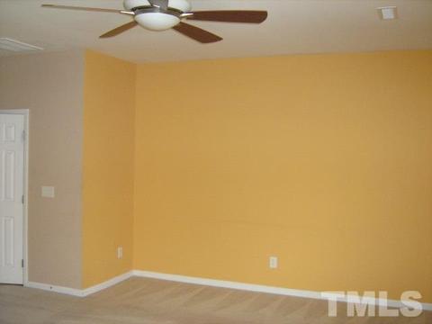 5003 Rainmaker Dr, Durham, NC 27704 photo 2