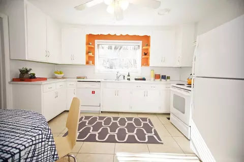 704 E Hammond St, Durham, NC 27704 photo 8