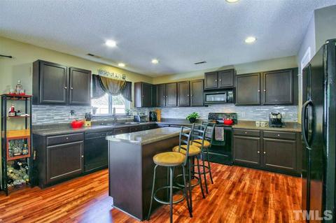 407 Pebblestone Dr, Durham, NC 27703 photo 6