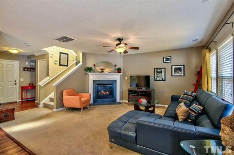407 Pebblestone Dr, Durham, NC 27703 photo 5