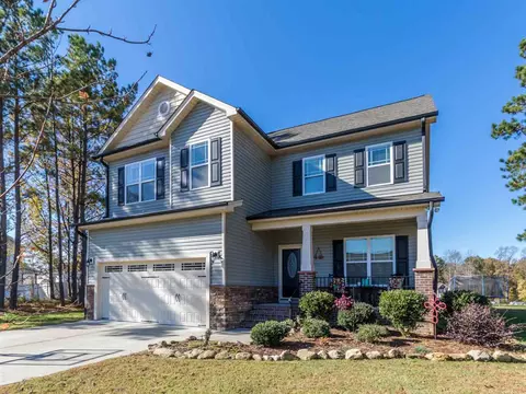 75 E Hackberry Ln, Youngsville, NC 27596 photo 2