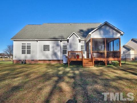 95 Jesse Dr, Smithfield, NC 27577 photo 16