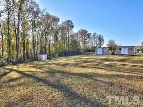 95 Jesse Dr, Smithfield, NC 27577 photo 14