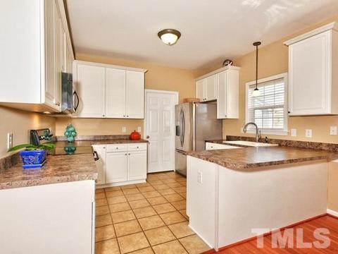 95 Jesse Dr, Smithfield, NC 27577 photo 6