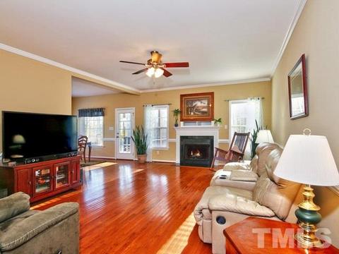 95 Jesse Dr, Smithfield, NC 27577 photo 4