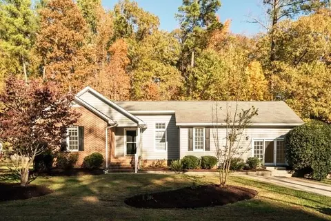 3913 Olde Coach Rd, Durham, NC 27707 photo 1