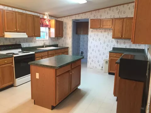 8217 Creek Rd, Willow Springs, NC 27592 photo 3