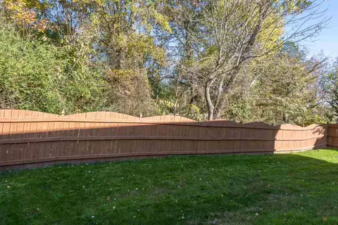 2409 Pear Tree Ln, Durham, NC 27703 photo 25