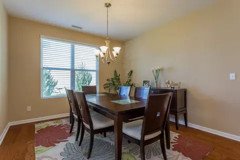 2409 Pear Tree Ln, Durham, NC 27703 photo 9