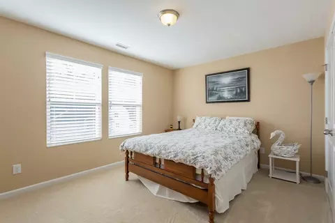 2409 Pear Tree Ln, Durham, NC 27703 photo 20