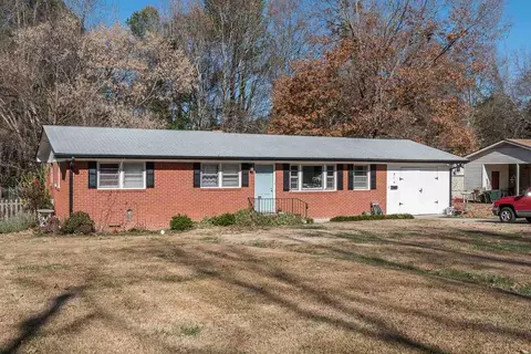 916 Vandora Ave, Garner, NC 27529 photo 1