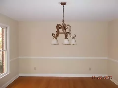 5505 Pine Leaf Ct, Raleigh, NC 27606 photo 2