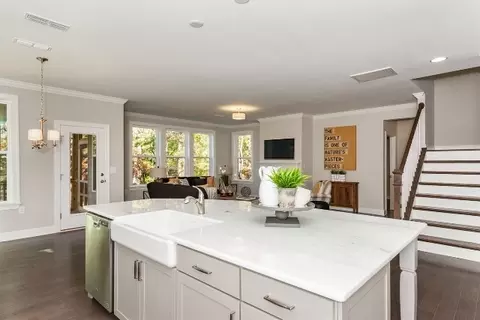 209 Patterson Ct, Cary, NC 27513 photo 5