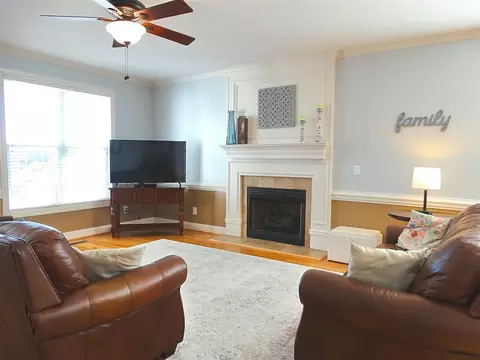 25 Gardner Lake Dr, Willow Spring, NC 27592 photo 7