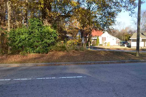 764 John St, Henderson, NC photo 3