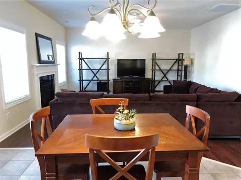 140 Windrush Ln, Durham, NC 27703 photo 8