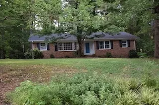 19 Winthrop Ct, Durham, NC 27707 photo 1