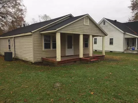 936 Rand St, Smithfield, NC 27577 photo 4