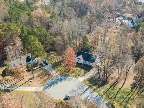 104 Laura Ln, Garner, NC 27529 photo 3