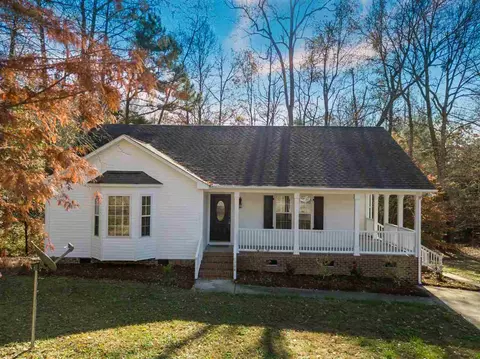 104 Laura Ln, Garner, NC 27529 photo 1